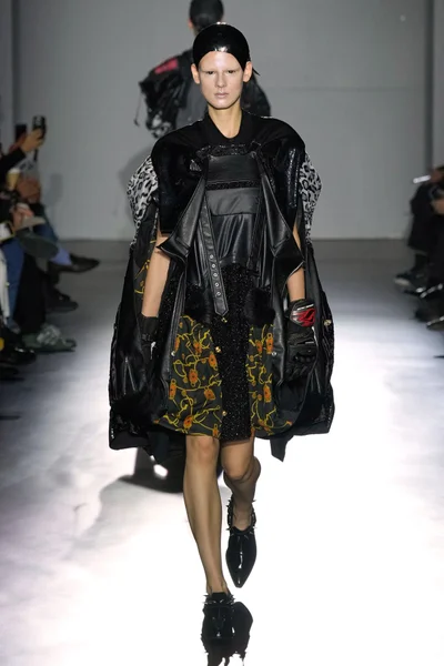 Look 20